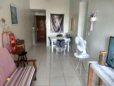 Apartamento à venda por R$ 350.000