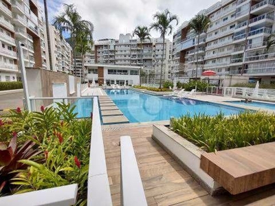 Apartamento à venda por R$ 601.616