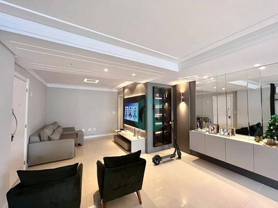Apartamento com 3 dormitórios à venda, 117 m² por R$ 1.690.000,00 - Centro - Balneário Cam