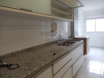 Apartamento com 3 dormitórios em Alphaville Tamboré - Barueri -SP