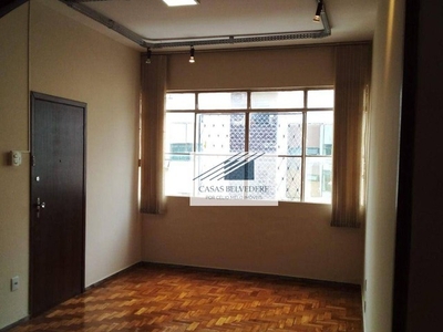 Apartamento com 3 dormitórios para alugar, 110 m² por R$ 2.650,00/mês - Cruzeiro - Belo Ho
