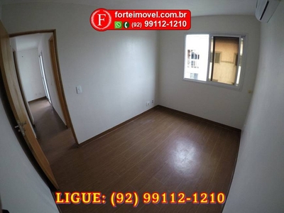 Apartamento com 3 Quartos e 1 banheiro para Alugar, 53 m² por R$ 1.600/Mês