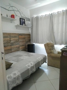 Apartamento com 3 Quartos e 4 banheiros para Alugar, 200 m² por R$ 450/Dia