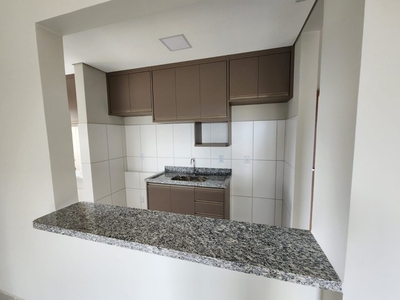 Apartamento para aluguel tem 76 metros quadrados com 3 quartos em Jardim das Palmeiras - C