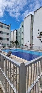 Apartamento para venda tem 44 metros quadrados com 2 quartos em Pau Amarelo - Paulista - P