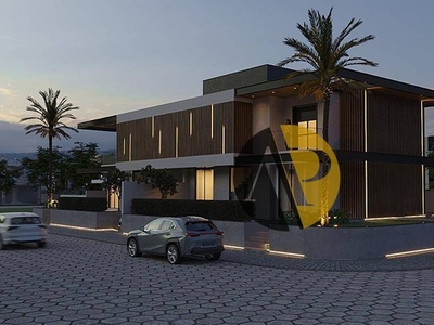 Casa com 3 dormitórios à venda, 324 m² por R$ 3.850.000,00 - Jurerê Internacional - Floria