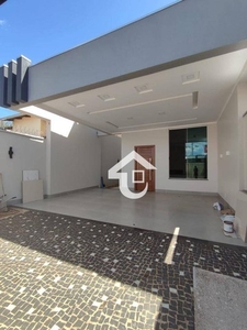 Casa com 3 suítes à venda, 122m² por R$ 700.000 - Localizada na 309 Sul