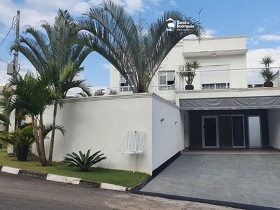 Casa de Condomínio com 3 Suítes à Venda em Real Park Arujá, 270,84 m².