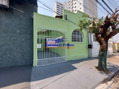 Casa para fins comerciais para locação no bairro Goiabeiras - Cuiabá - MT