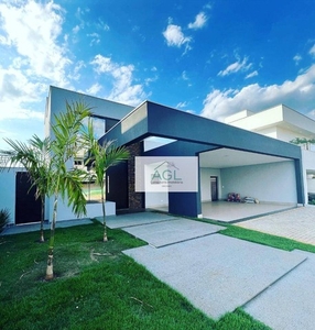Casa térrea no Cond. Morada do Engenho com 3 suítes à venda, 257 m² por R$ 2.200.000