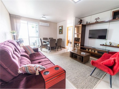 Lindo apartamento com 94m² 03 quartos e VISTA LIVRE para o Parque de Águas Claras