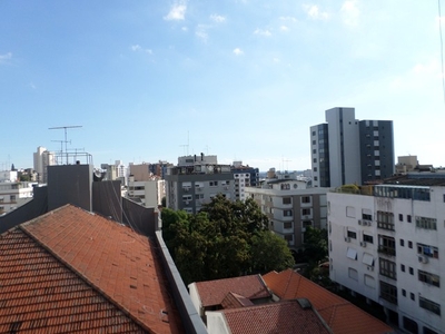 PORTO ALEGRE - Apartamento Padrão - São João