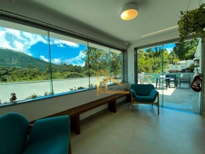 Casa com 3 dormitórios à venda, 197 m² por r$ 1.390.000,00 - alto - teresópolis/rj