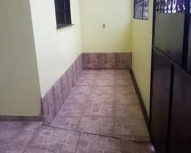 Alugo casa na entrada do Manôa 950 reais