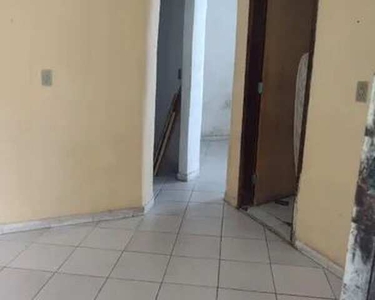 Alugo casa próximo ao centro