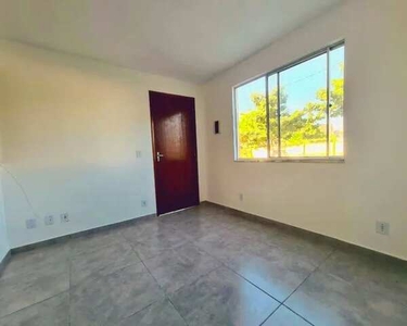 Apartamento de 02 quartos e garagem em Nova Iguaçu