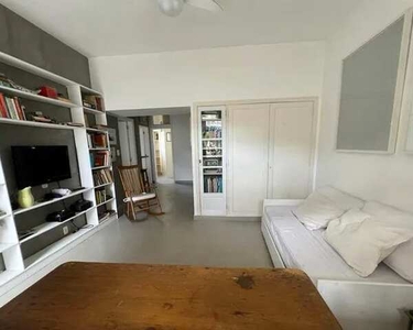 Apartamento para aluguel com 80 m² sendo 2 quartos - Mobiliado
