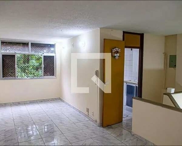 Apartamento para Aluguel - Taquara, 2 Quartos, 56 m2