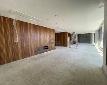 Apartamento para venda e aluguel em Cambuí de 257.00m² com 3 Quartos, 3 Suites e 5 Garagen