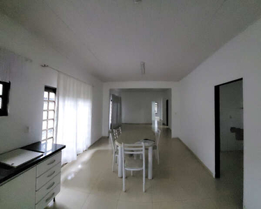 Casa 4 Dormitórios, 130m², Guanabara, Joinville - Rua Irati 32 - Ótima Localização - Meiri