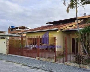 Casa com 3 dormitórios, 250 m² - venda por R$ 1.800.000,00 ou aluguel por R$ 6.500,00/ano