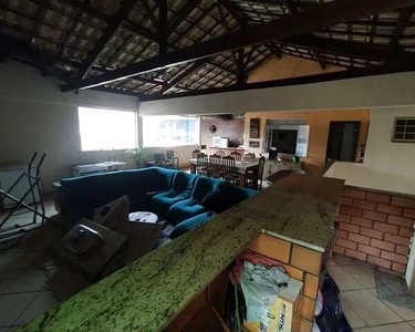 Casa com 5 quartos, 4 vagas, 300m² no Bairro Alípio de Melo, BH