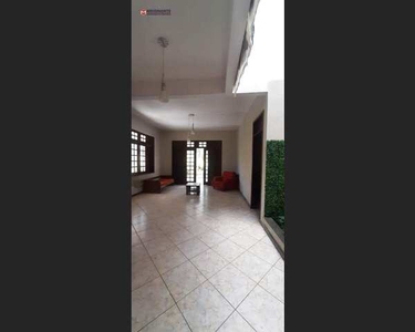 Casa com 7 dormitórios para alugar, 356 m² por R$ 5.800,00/mês - Quintas do Calhau - São L