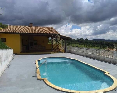 Casa de Condomínio em Vila Petrópolis - Atibaia, SP