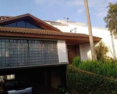 Casa para Alugar em Curitiba | 3999 m²