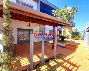 Casa para alugar em Parque Do Estado Ii de 305.04m² com 6 Quartos e 3 Garagens