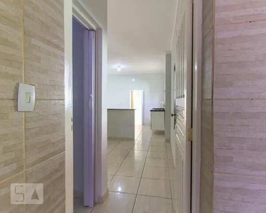 Casa para Aluguel - Vila Santa Clara, 1 Quarto, 45 m2