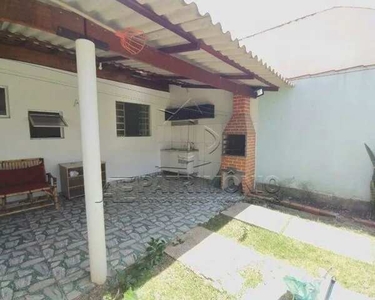 Casa para venda e locação na Villa Amato