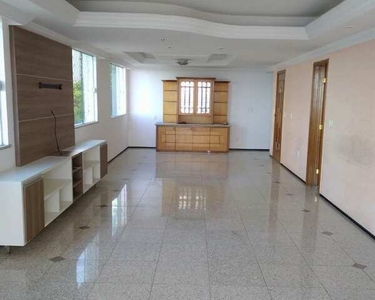 Excelente apartamento na Av Beira Mar