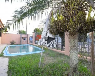 Excelente casa 03 dormitórios com piscina