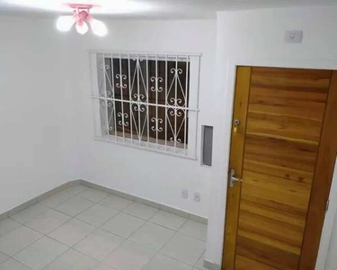Sobrado para aluguel possui 120 metros quadrados com 2 quartos em Vila Dom Pedro I - São P