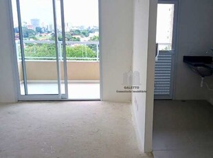 3 dormitórios, 1 suítes, 2 banheiro, 2 vagas na garagem, 90M² de Área Construída