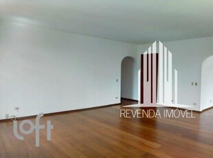 Apartamento à venda em Bela Vista com 210 m², 3 quartos, 1 suíte, 2 vagas