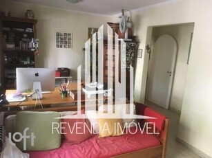 Apartamento à venda em Campo Belo com 120 m², 4 quartos, 1 suíte, 2 vagas