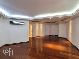 Apartamento à venda em Itaim Bibi com 143 m², 4 quartos, 1 suíte, 2 vagas