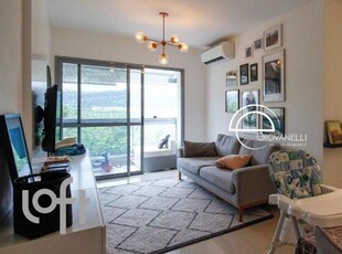 Apartamento à venda em Recreio dos Bandeirantes com 82 m², 2 quartos, 2 suítes, 1 vaga