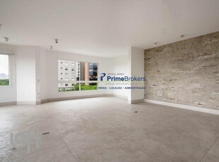Apartamento à venda em Vila Nova Conceição com 260 m², 4 quartos, 2 suítes, 3 vagas