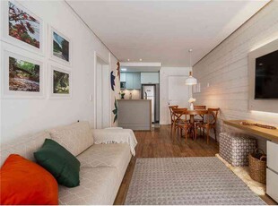 Apartamento com 2 quartos à venda no bairro Centro, 80m²