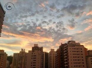 Apartamento para alugar no bairro Pitangueiras - Guarujá/SP