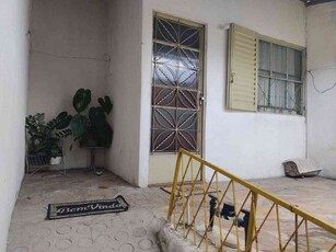 Casa com 2 quartos à venda no bairro Lagoa, 60m²