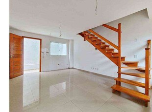 Casa com 2 quartos à venda no bairro Santa Cecília, 52m²