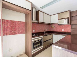 Casa com 2 quartos à venda no bairro Santo Antônio, 160m²
