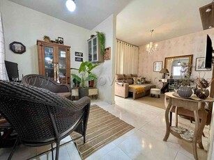 Casa em Condomínio com 3 quartos à venda no bairro Parque Amazônia, 176m²