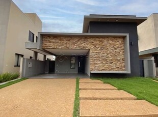 Casa nova térrea condomínio terras de florença com 3 suítes e piscina