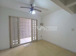 CASA PARA ALUGAR, PONTO COMERCIAL, 2 DORMITÓRIOS, SUÍTE, 2 SALAS AMPLAS, 1 VAGA DE GARAGE