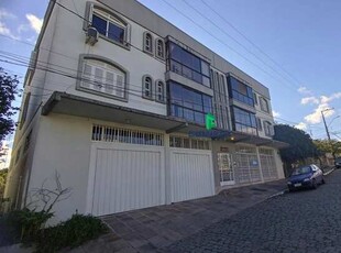 Grande apartamento no Bairro Pio X